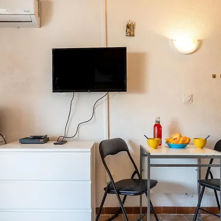 Les Aigues Marines-70 By Interhome *